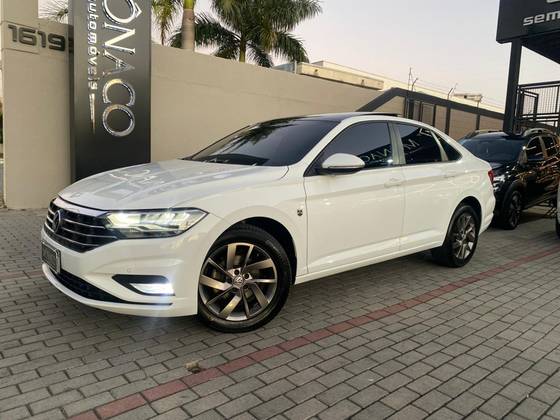 VOLKSWAGEN JETTA 1.4 250 TSI TOTAL FLEX COMFORTLINE TIPTRONIC